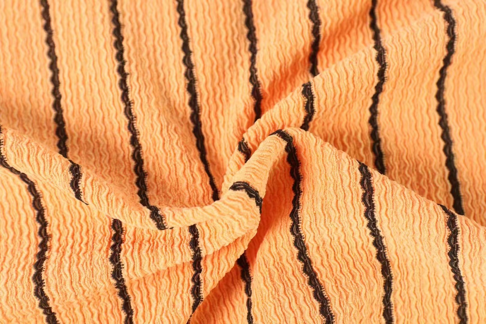 warp-knitted crinkle fabric (1)