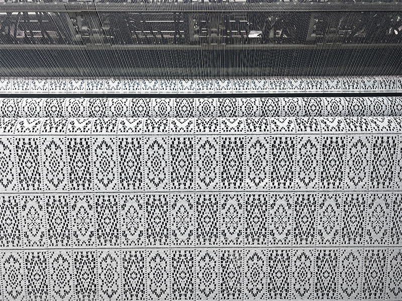 Blackout-Curtain-Warp-Knitting-Machine-3