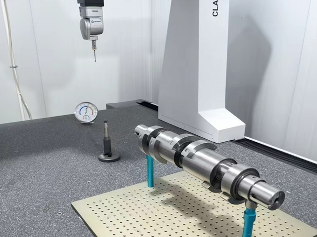 Rostliny a zař&iacute;zen&iacute; - 2